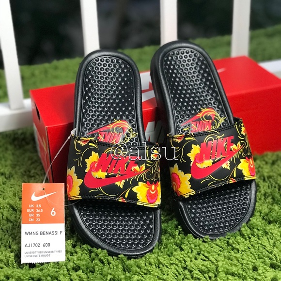 NWT Nike Benassi F University Red Black WMNS - Picture 4 of 8